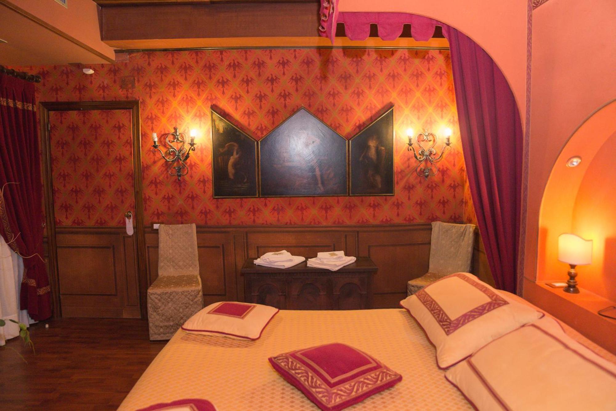 Hotel Il Castello Di Perano Exterior foto